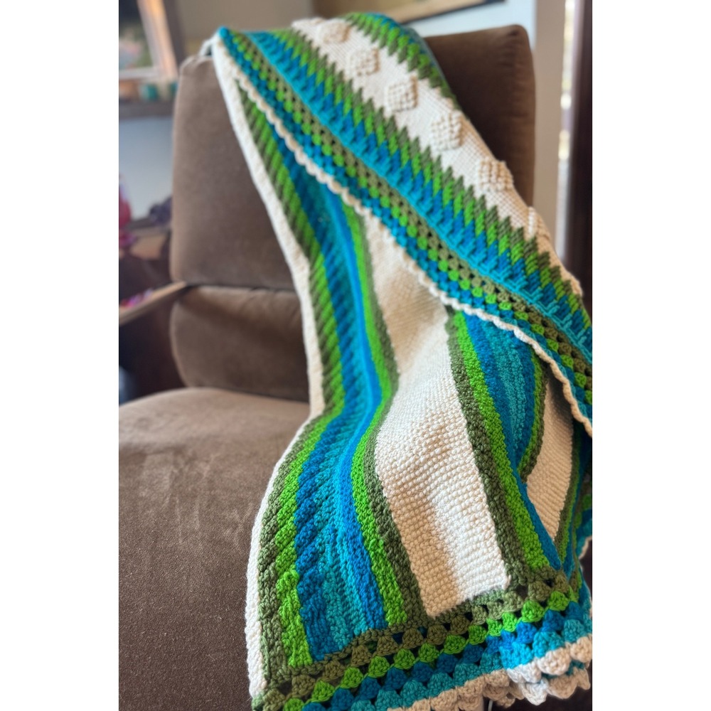 Vintage MCM Ripple Crochet Afghan Teal Green Popcorn Stitch Textured Throw